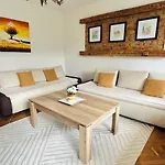 Apartment Lini